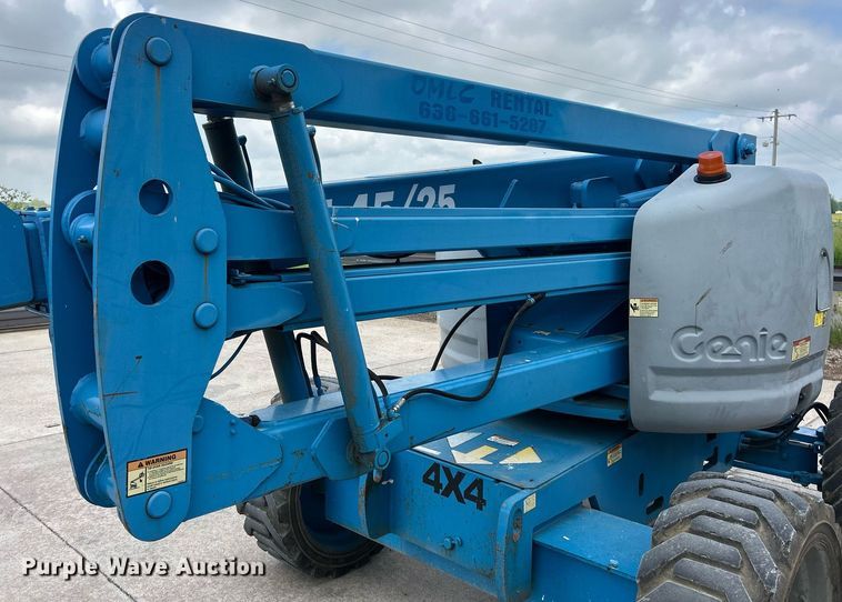 image for item EK8084 2007 Genie Z-45/25 boom lift