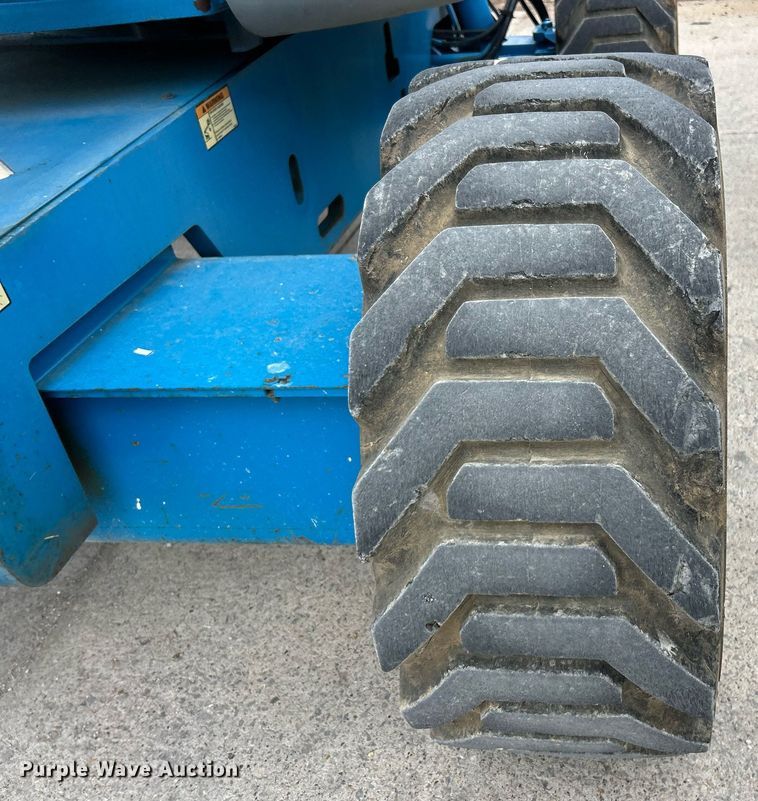 image for item EK8084 2007 Genie Z-45/25 boom lift