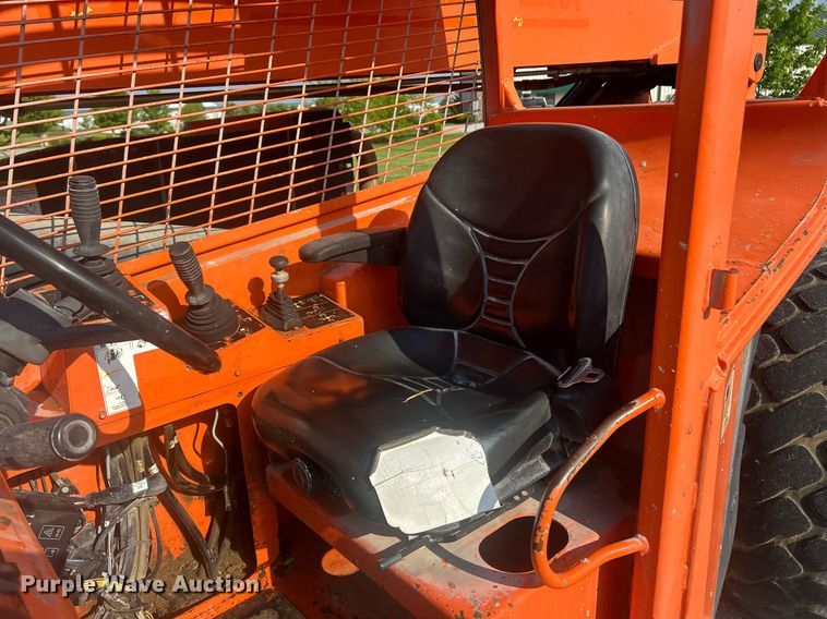 image for item EK8087 2007 Lull 944E-42 telehandler