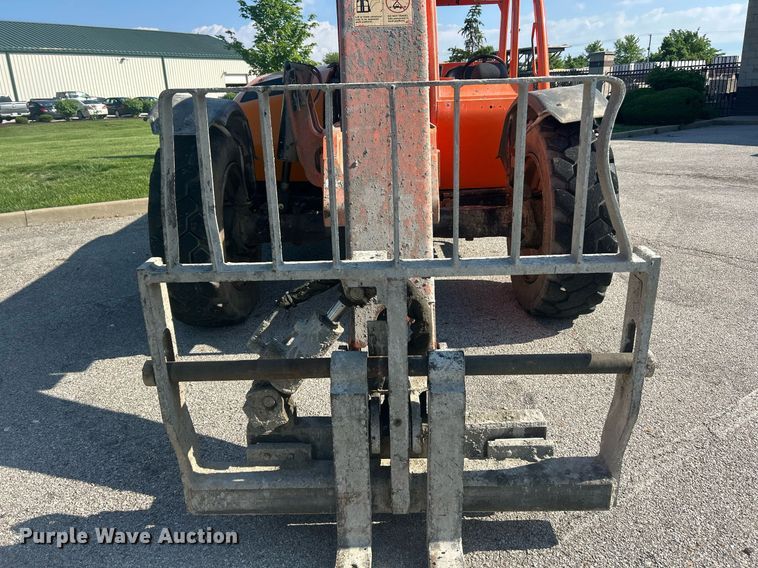 image for item EK8088 2014 Lull 944E-42 telehandler