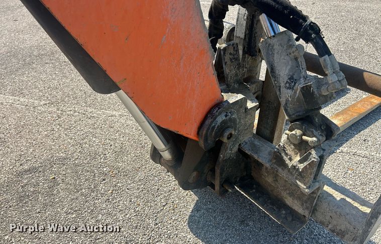 image for item EK8088 2014 Lull 944E-42 telehandler