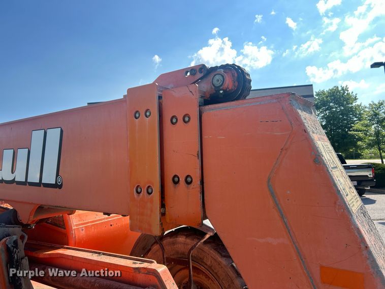 image for item EK8088 2014 Lull 944E-42 telehandler