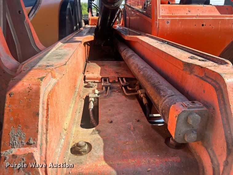 image for item EK8088 2014 Lull 944E-42 telehandler