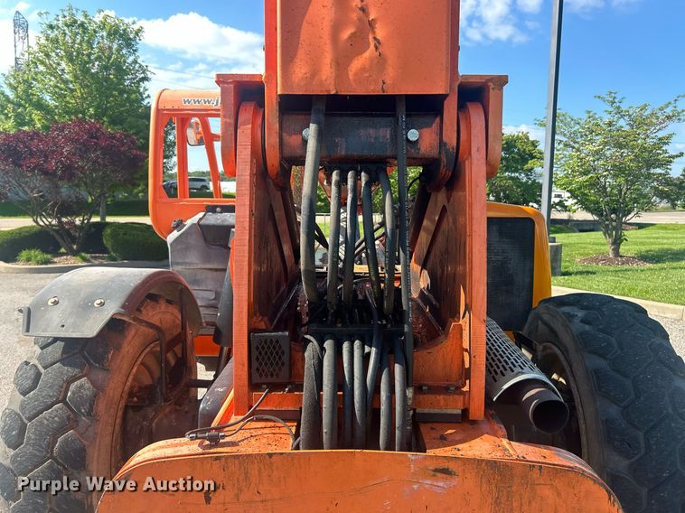 image for item EK8088 2014 Lull 944E-42 telehandler