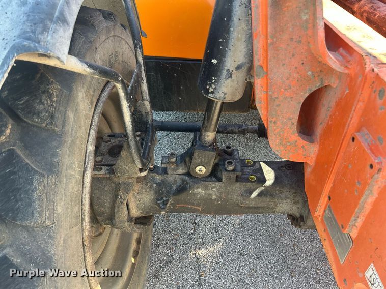 image for item EK8088 2014 Lull 944E-42 telehandler