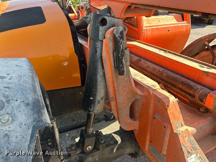 image for item EK8088 2014 Lull 944E-42 telehandler