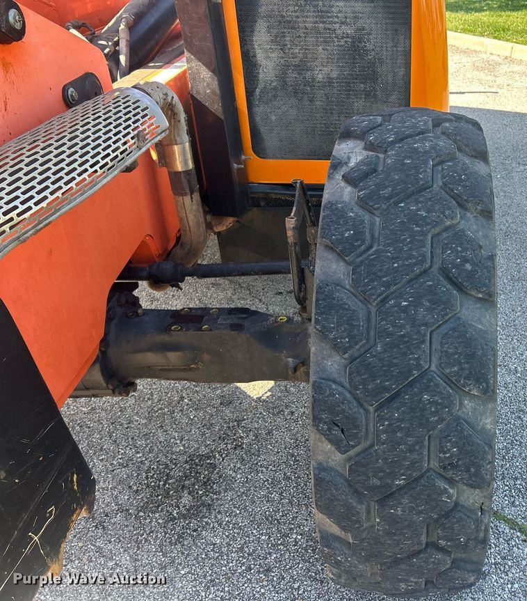 image for item EK8088 2014 Lull 944E-42 telehandler