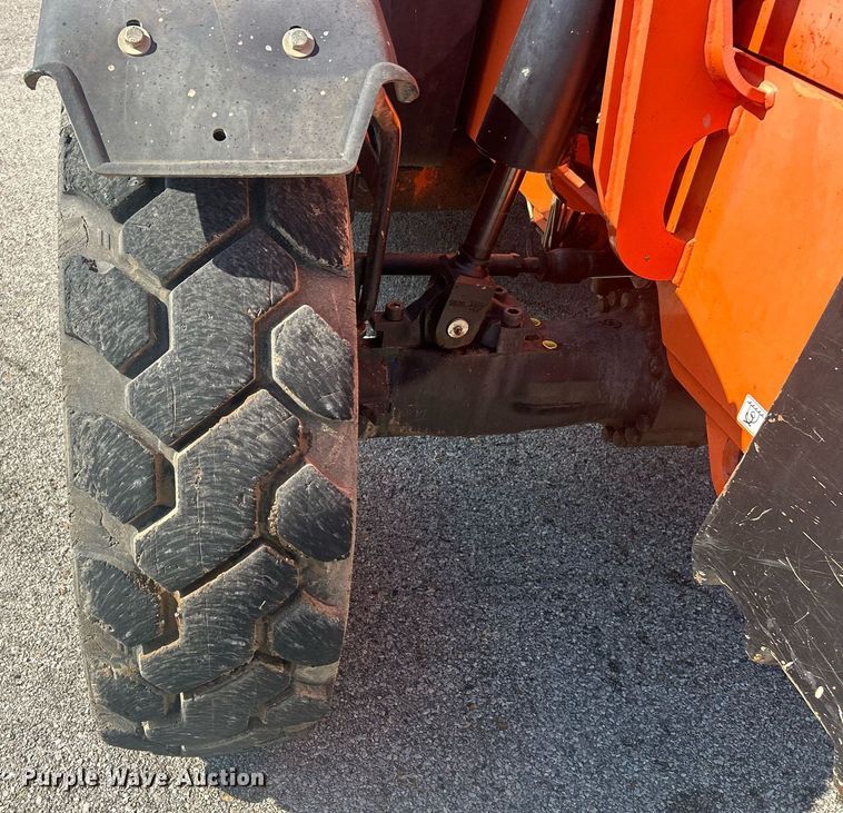 image for item EK8088 2014 Lull 944E-42 telehandler