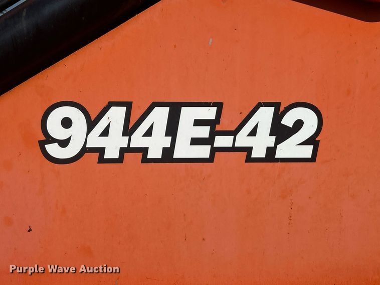 image for item EK8088 2014 Lull 944E-42 telehandler