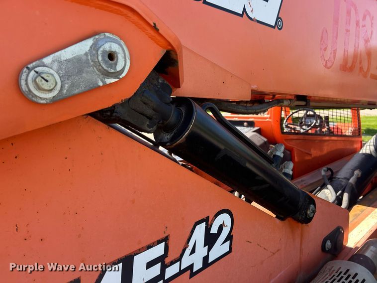 image for item EK8089 2014 Lull 944E-42 telehandler