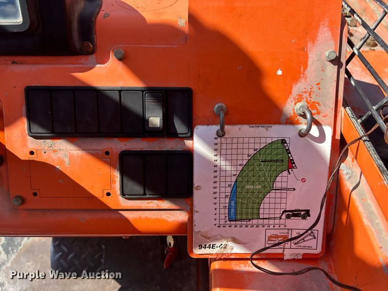 image for item EK8089 2014 Lull 944E-42 telehandler