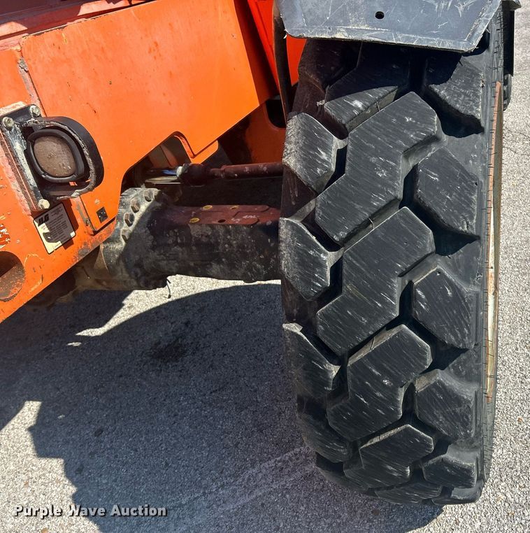 image for item EK8089 2014 Lull 944E-42 telehandler