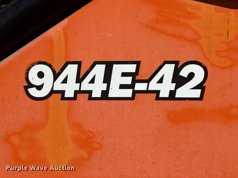 image for item EK8089 2014 Lull 944E-42 telehandler