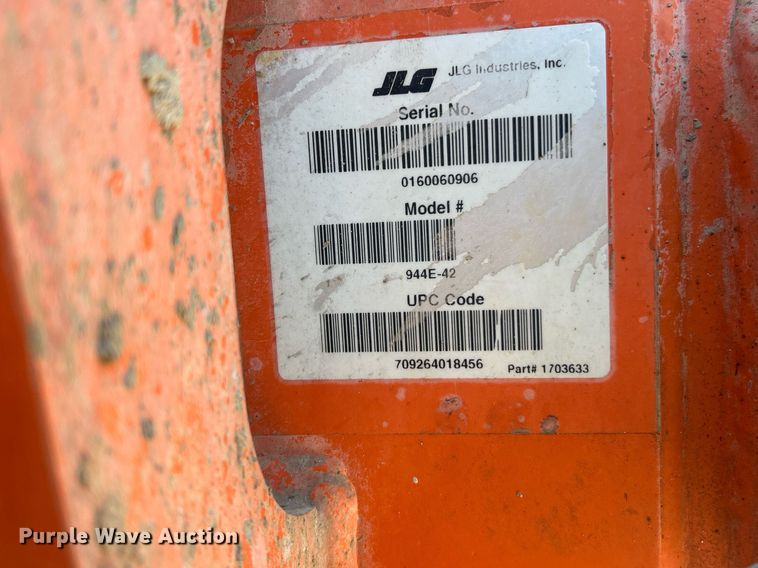 image for item EK8089 2014 Lull 944E-42 telehandler