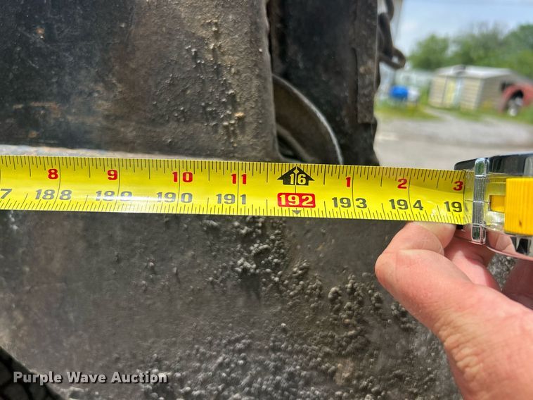 image for item EK8090 2006 Mack CV Granite dump truck