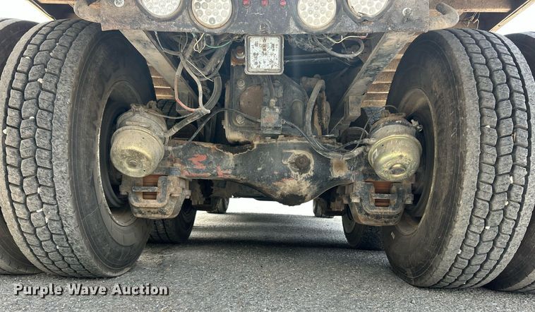 image for item EK8090 2006 Mack CV Granite dump truck