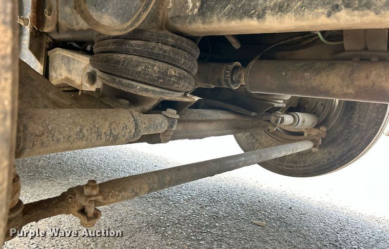 image for item EK8090 2006 Mack CV Granite dump truck