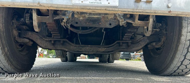 image for item EK8090 2006 Mack CV Granite dump truck