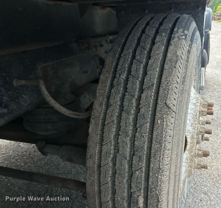 image for item EK8090 2006 Mack CV Granite dump truck