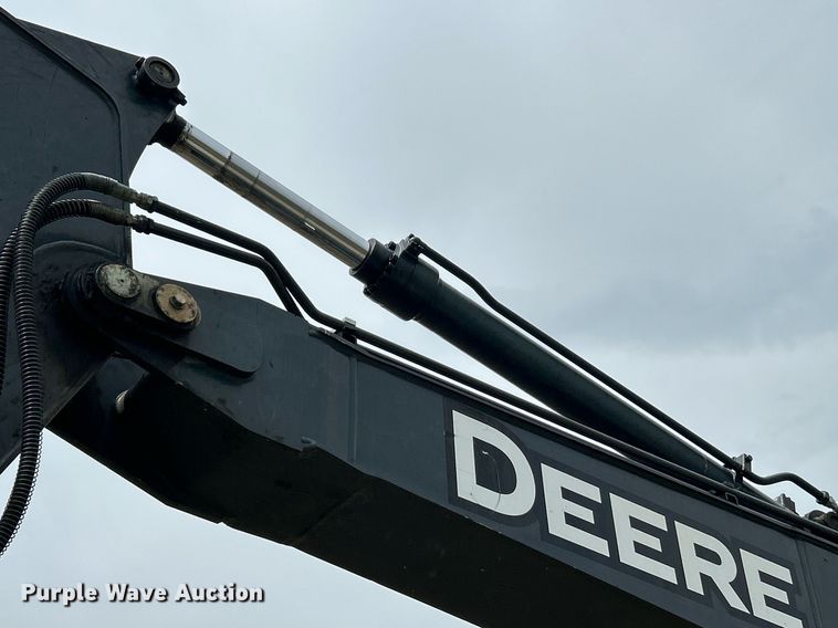 image for item EK8091 2013 John Deere 160G LC excavator