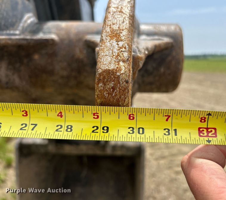 image for item EK8091 2013 John Deere 160G LC excavator