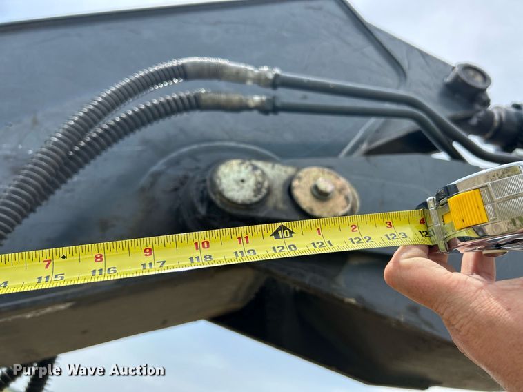 image for item EK8091 2013 John Deere 160G LC excavator