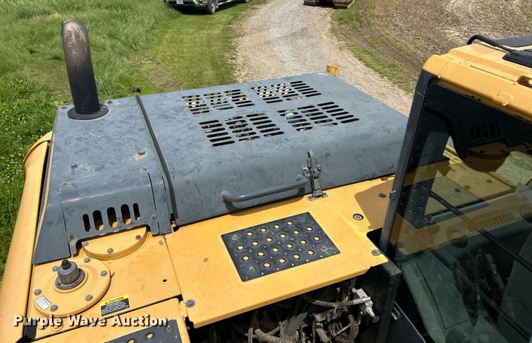 image for item EK8091 2013 John Deere 160G LC excavator