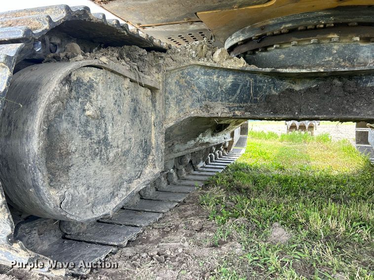 image for item EK8091 2013 John Deere 160G LC excavator