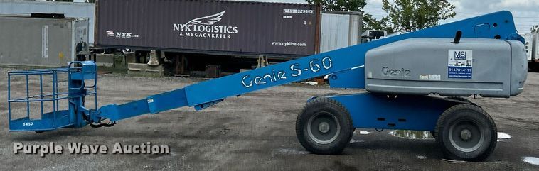 image for item EK8124 2005 Genie S-60 boom lift