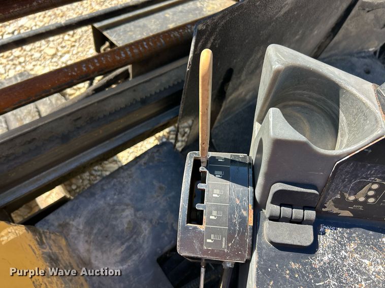 image for item EK8126 2008 Vermeer D16x20 Navigator Series 2 directional boring unit