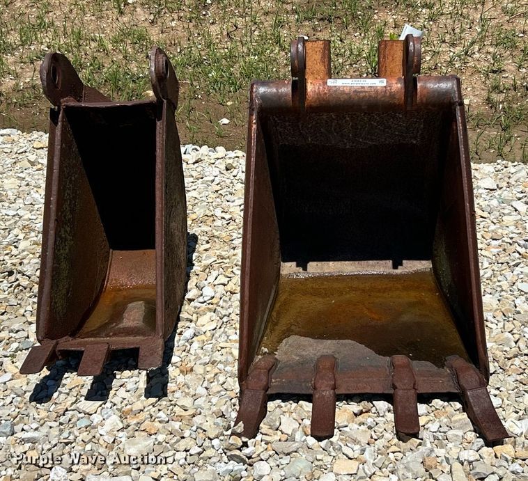image for item EK8135 (2) backhoe buckets