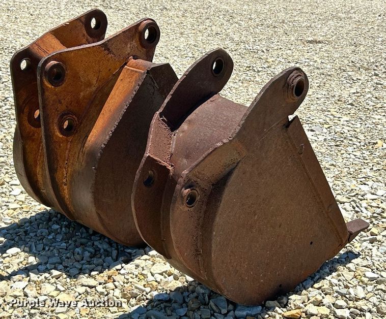 image for item EK8135 (2) backhoe buckets