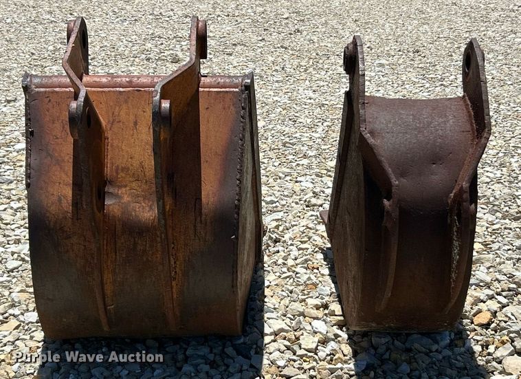 image for item EK8135 (2) backhoe buckets