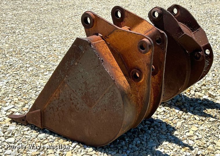 image for item EK8135 (2) backhoe buckets