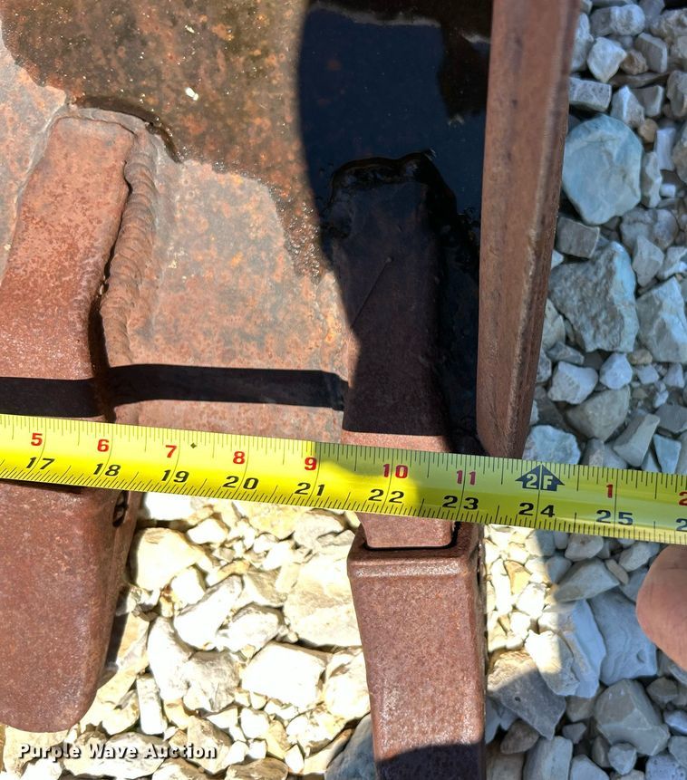 image for item EK8135 (2) backhoe buckets