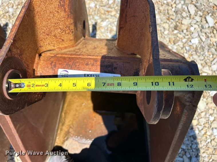 image for item EK8135 (2) backhoe buckets