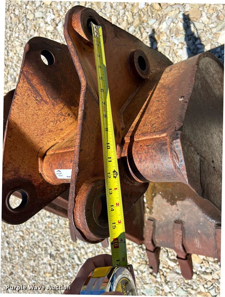 image for item EK8135 (2) backhoe buckets