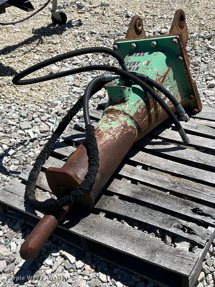 image for item EK8140 Tarmac SC36 breaker