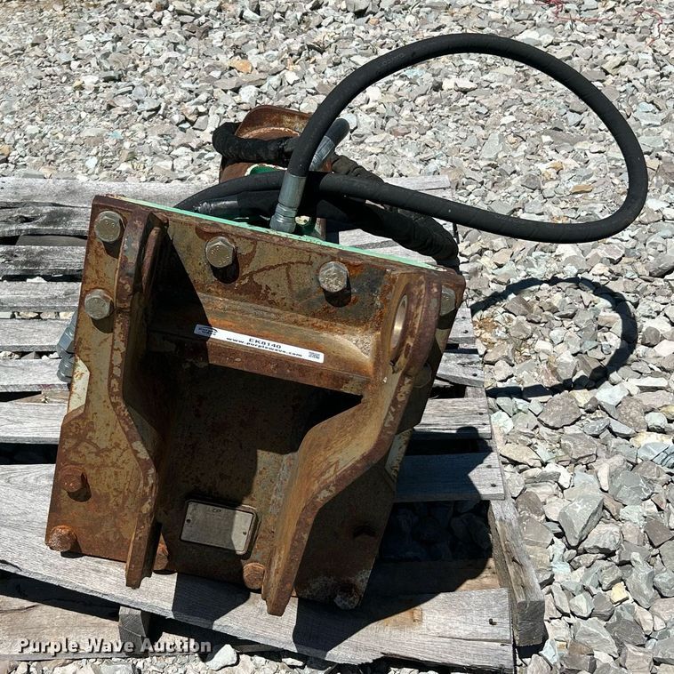 image for item EK8140 Tarmac SC36 breaker