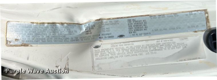 image for item EK8145 2000 Sterling L7501 flatbed truck