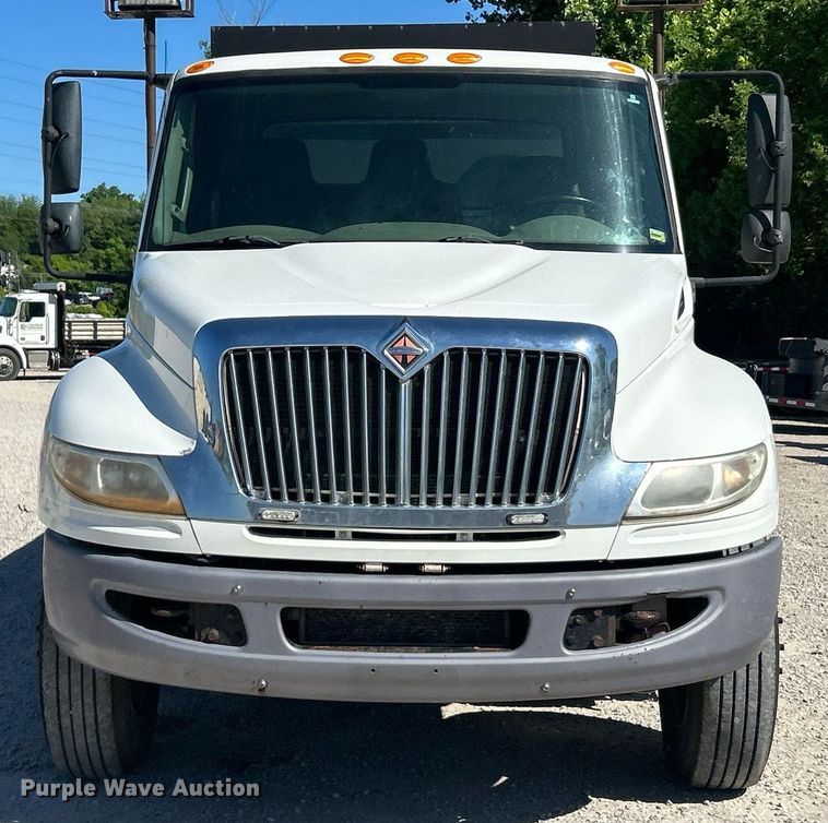 image for item EK8149 2014 International MA025 flatbed truck