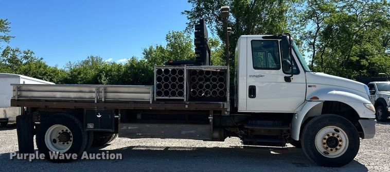 image for item EK8149 2014 International MA025 flatbed truck
