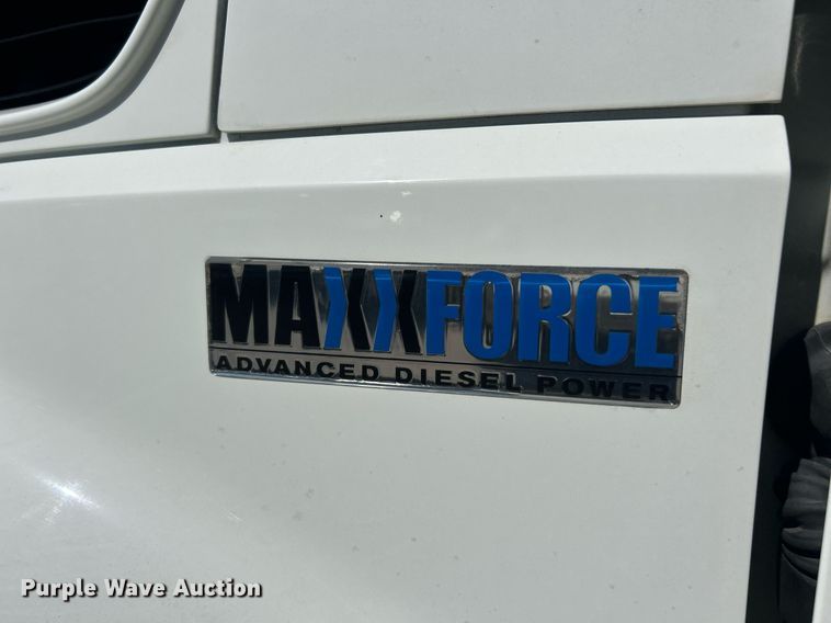 image for item EK8149 2014 International MA025 flatbed truck