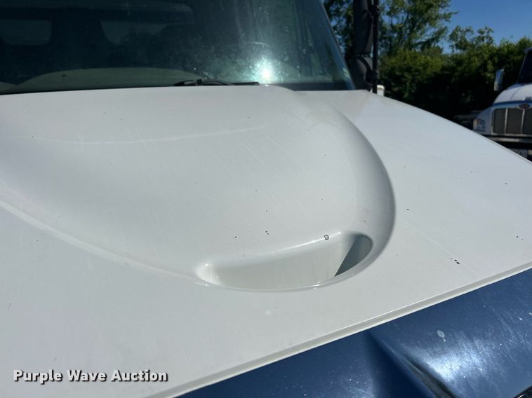 image for item EK8149 2014 International MA025 flatbed truck