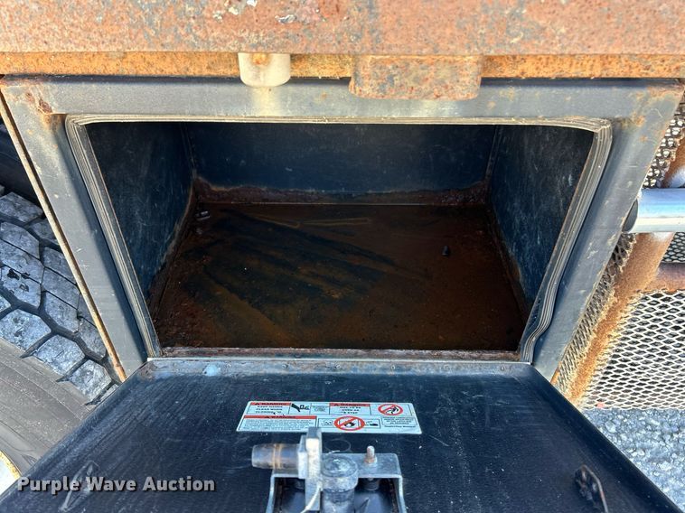 image for item EK8149 2014 International MA025 flatbed truck