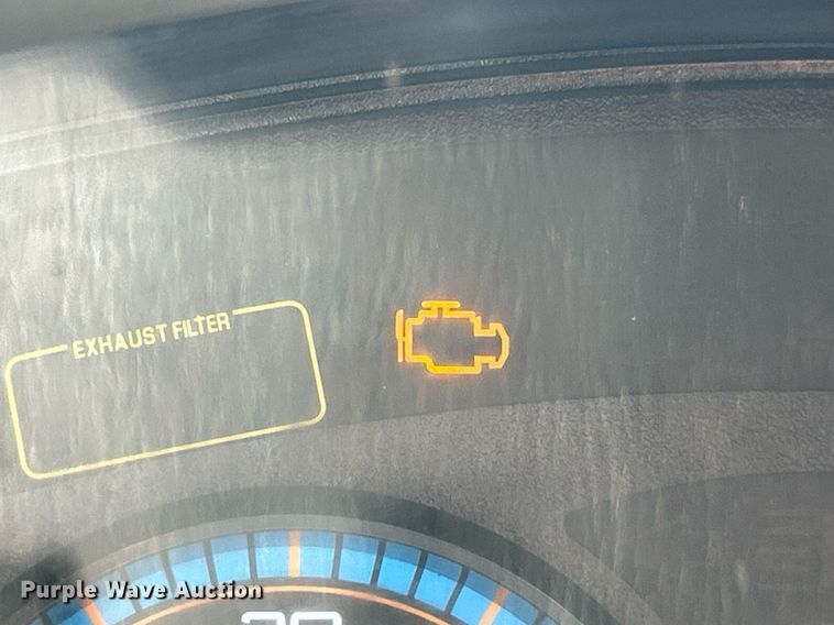 image for item EK8149 2014 International MA025 flatbed truck