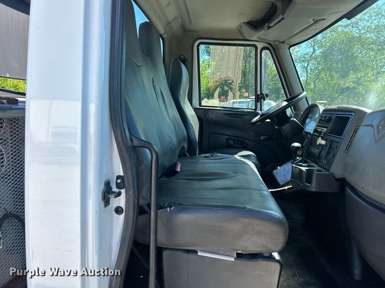 image for item EK8149 2014 International MA025 flatbed truck