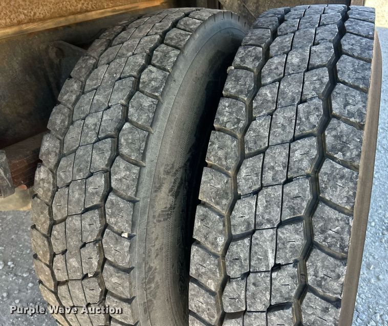 image for item EK8149 2014 International MA025 flatbed truck