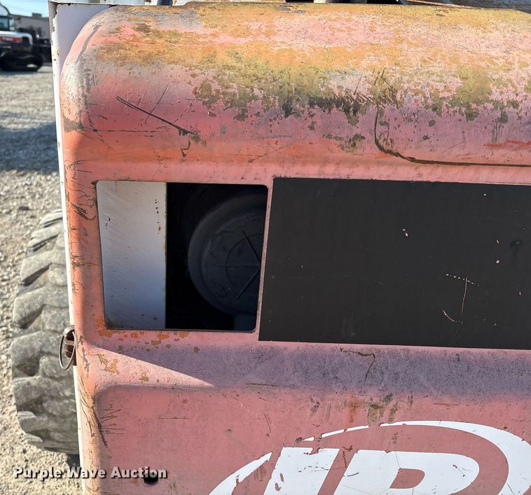 image for item EL2090 2001 Bobcat 873 skid steer loader