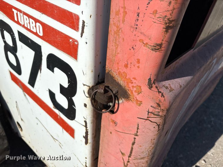 image for item EL2090 2001 Bobcat 873 skid steer loader